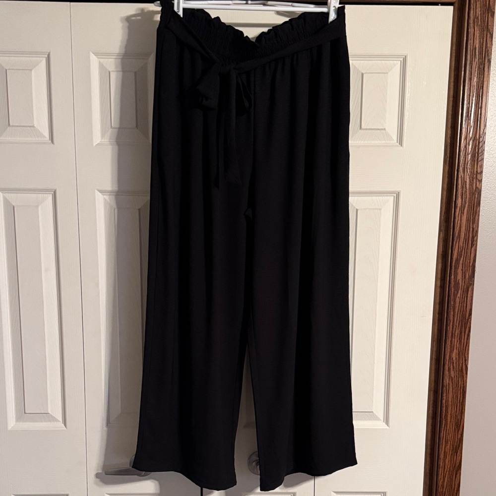 Black Wide-Leg Pants